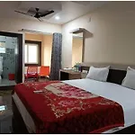 Hotel Shivaayy Banaras Near Kashi Vishwanath Temple Road